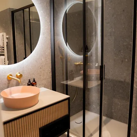 Apartmanhotel Bob W Old Town