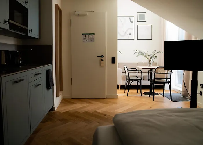 Apart-hotel Bob W Old Town 4*